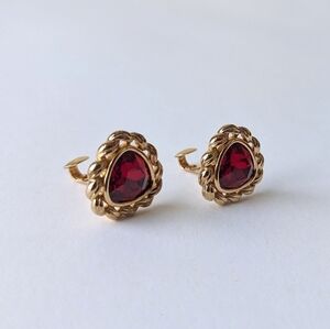 Swarovski S.A.L. Trillion Red Crystal Gold Rope Wrapped Clip-on Stud Earrings